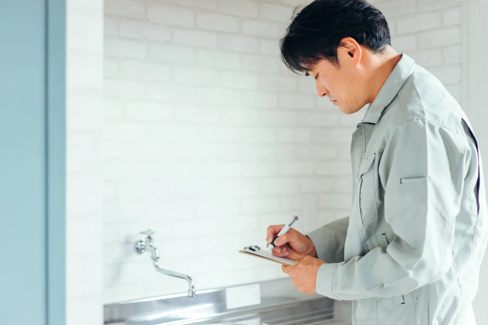 水道申請とは？店舗で必要な手続きと申請の流れをわかりやすく解説